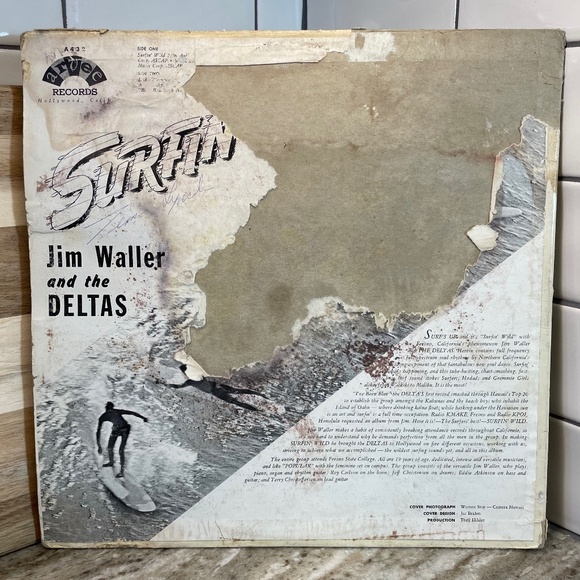 Surfin' Wild Jim Waller & The Deltas Vinyl LP ARVEE Records - RARE - Vintage - Picture 2 of 6